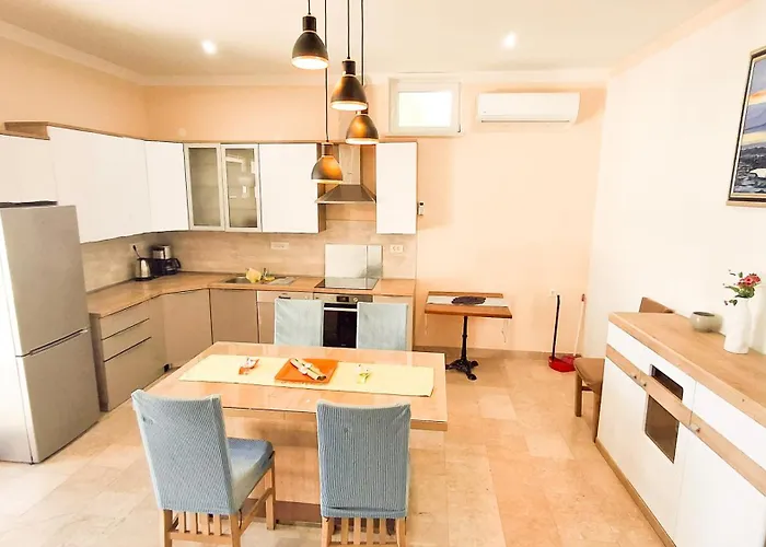 Bernardica Apartment *